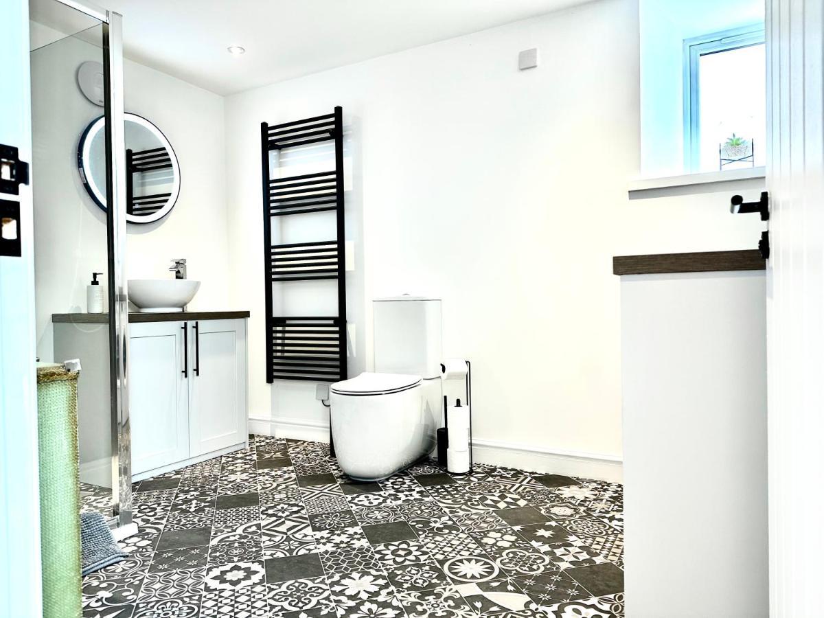 Central, Stylish - 2 Bed Property, The Stable @ Warrenfield, Free Wifi & Parking Orkney Kültér fotó
